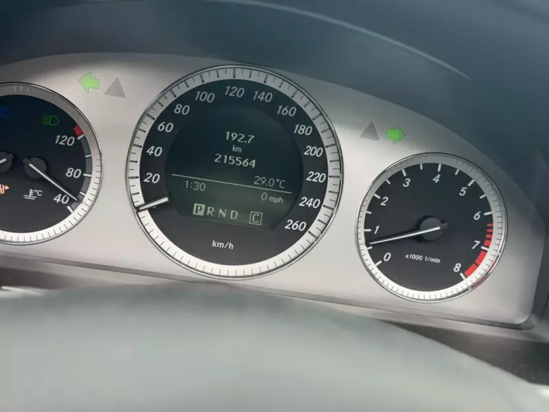 Mercedes-Benz GLK 350   - 2009