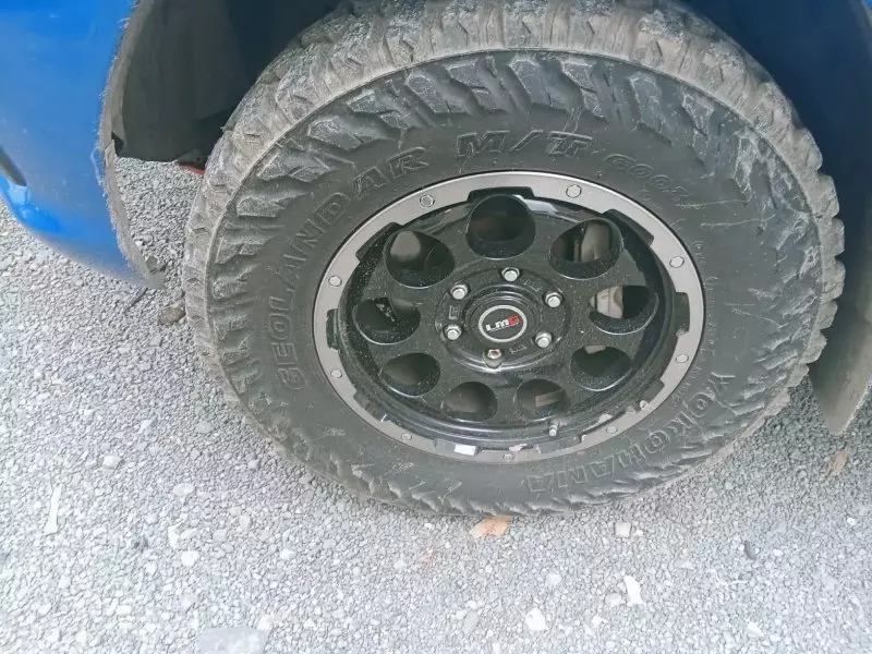 Toyota Hilux   - 2016