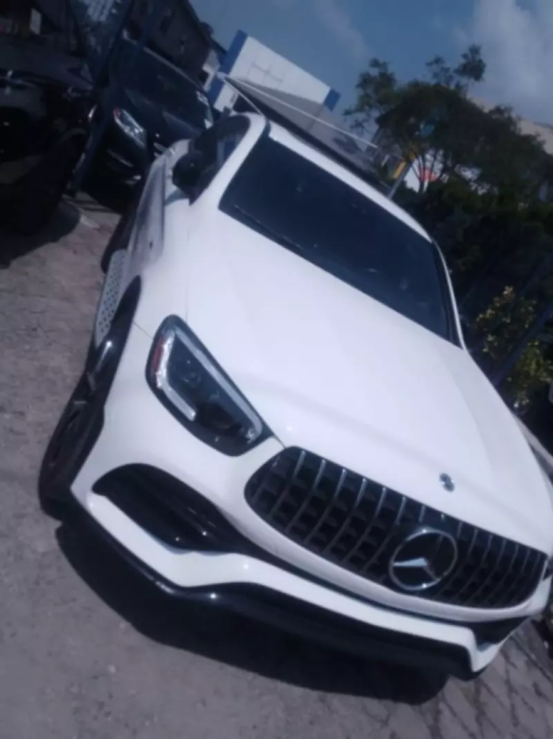 Mercedes-Benz GLC 43 AMG - 2023