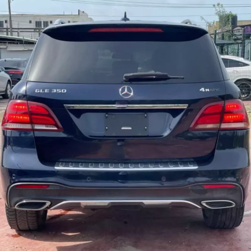 Mercedes-Benz GLE-Class   - 2018
