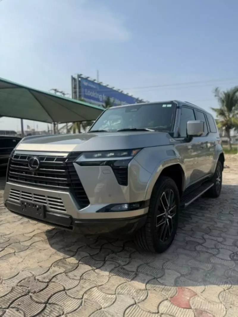 Lexus GX   - 2025