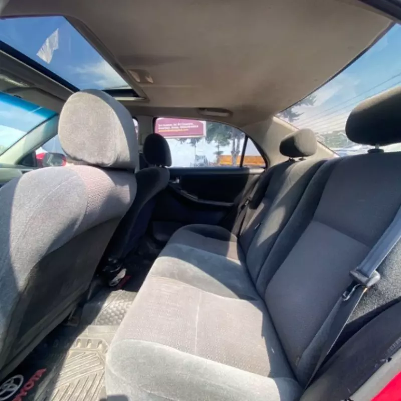TOYOTA Corolla - 2004
