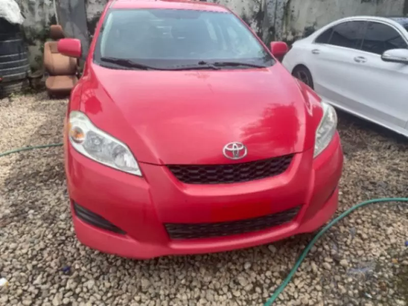 TOYOTA Corolla Matrix - 2010