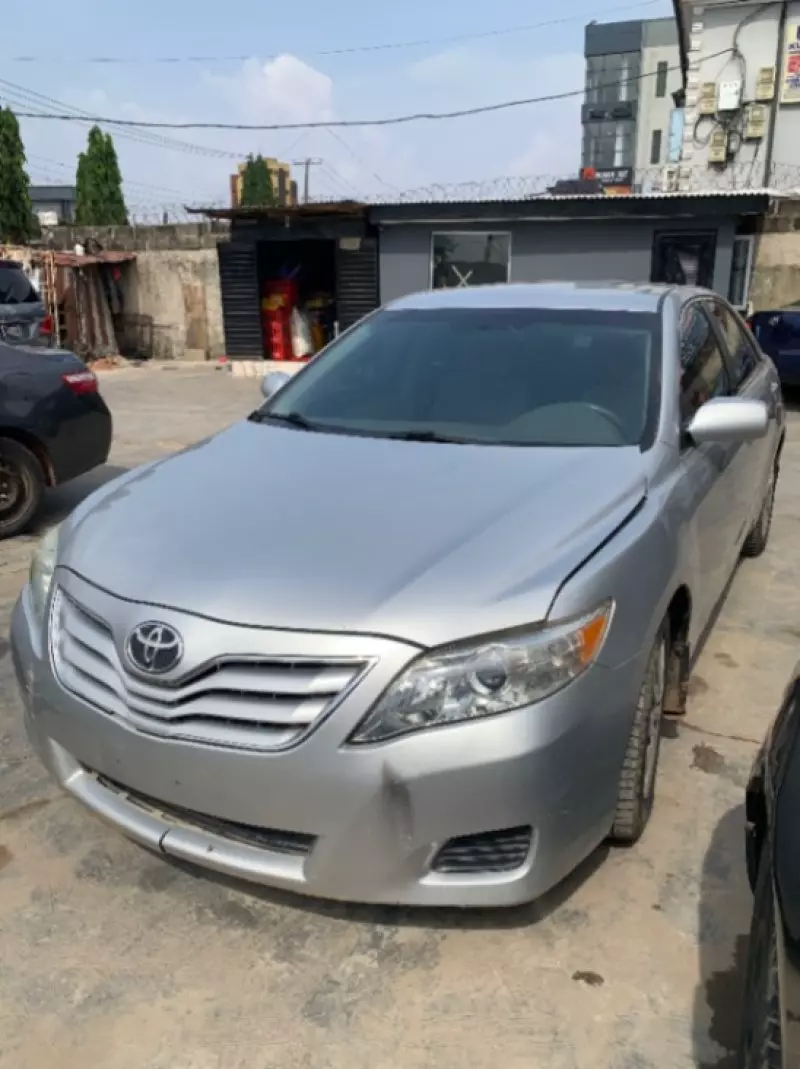 Toyota Camry   - 2007