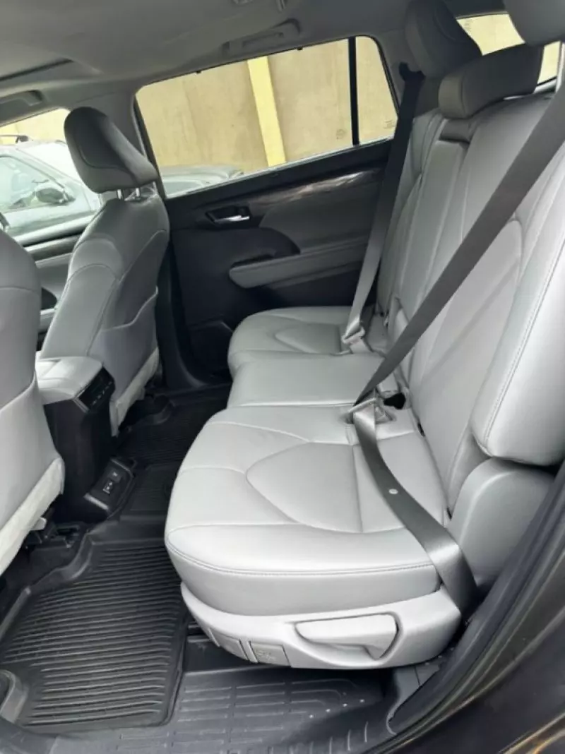 TOYOTA Highlander   - 2022