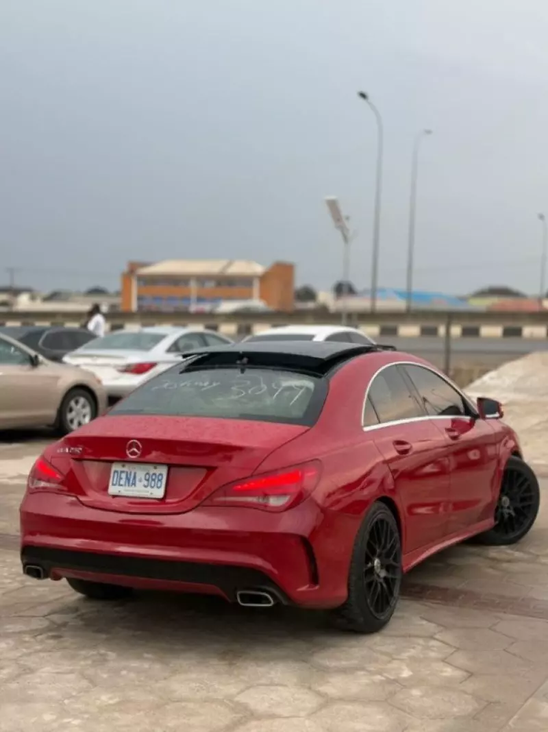 Mercedes-Benz CLA 250   - 2014