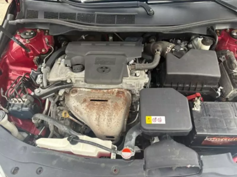 Toyota Camry   - 2016