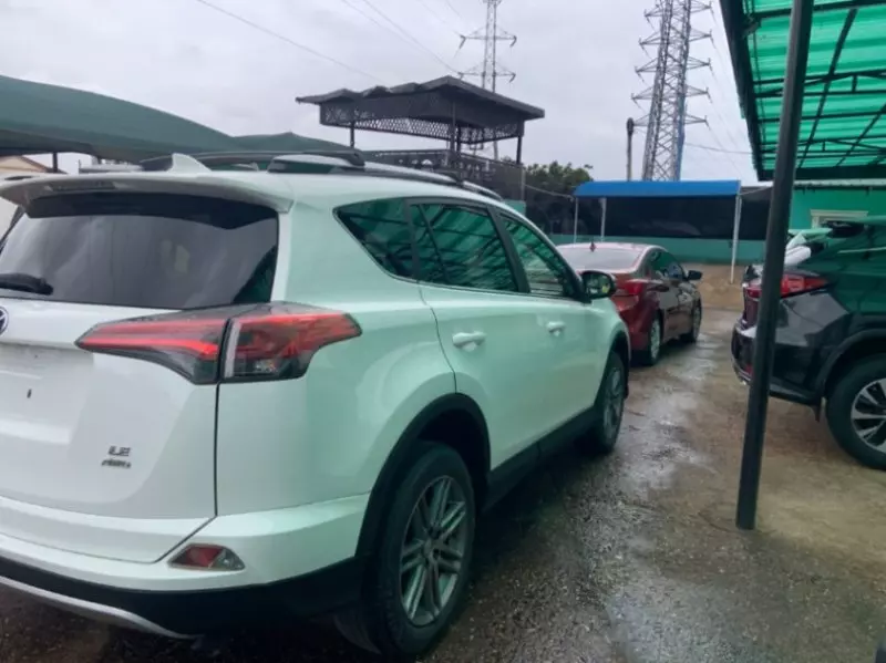 TOYOTA RAV 4   - 2018