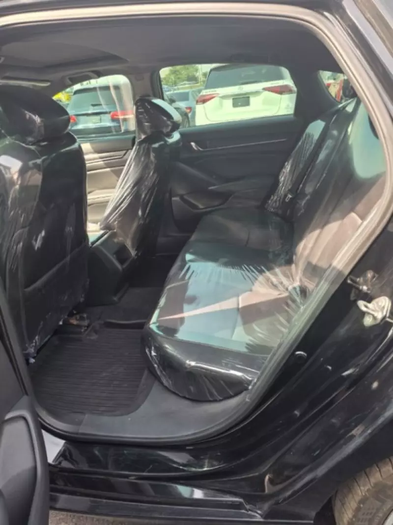 Honda Accord   - 2019