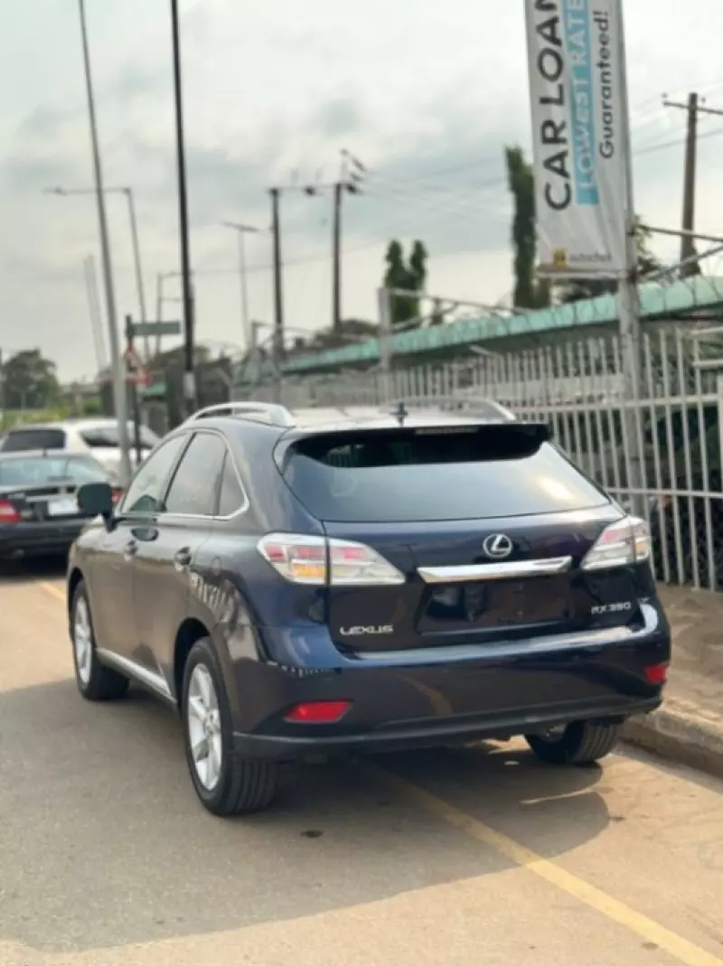 Lexus RX   - 2010