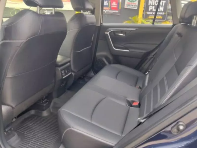 Toyota RAV4   - 2021