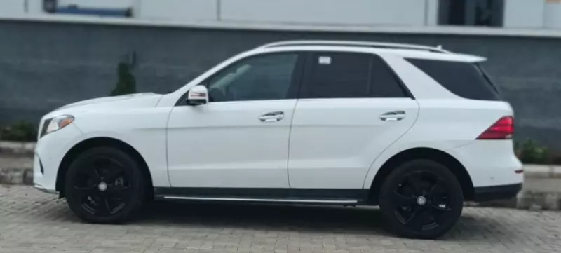 Mercedes-Benz 350 - 2017