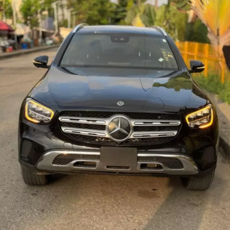 Mercedes-Benz GLC 300   - 2022