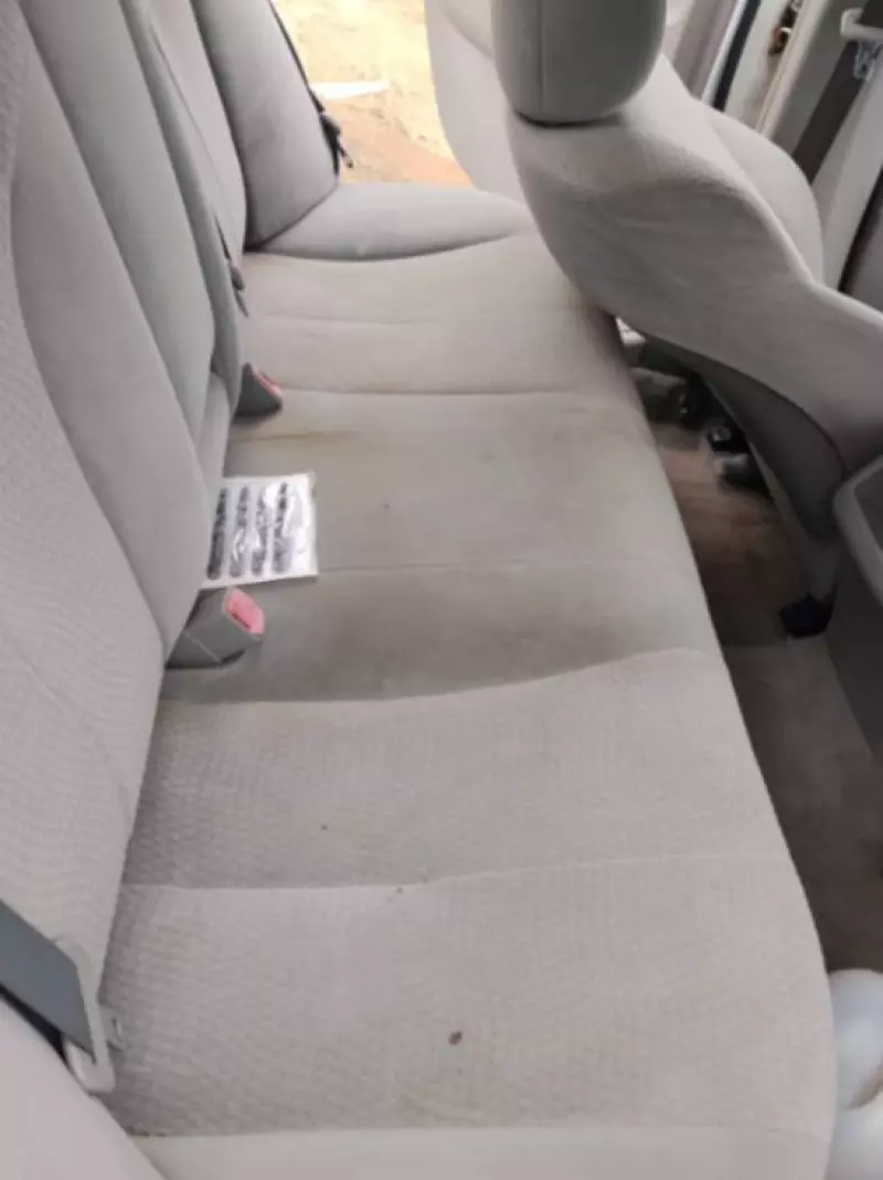 TOYOTA Camry   - 2010