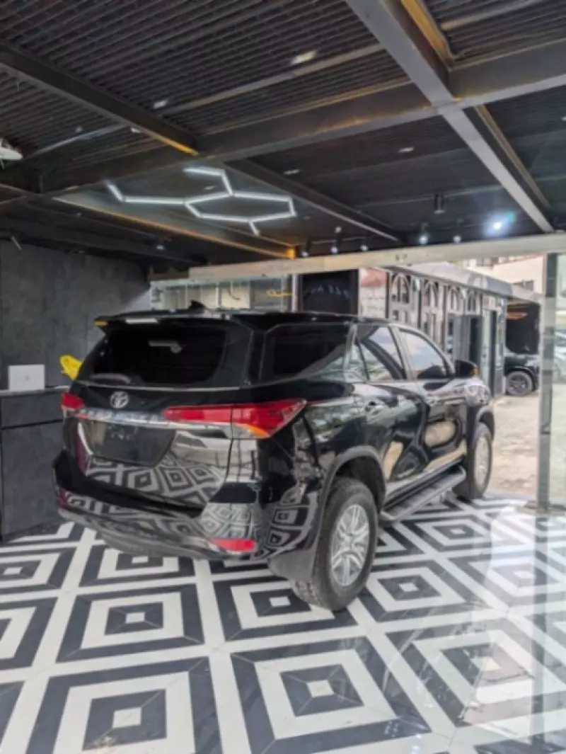 TOYOTA Fortuner   - 2019