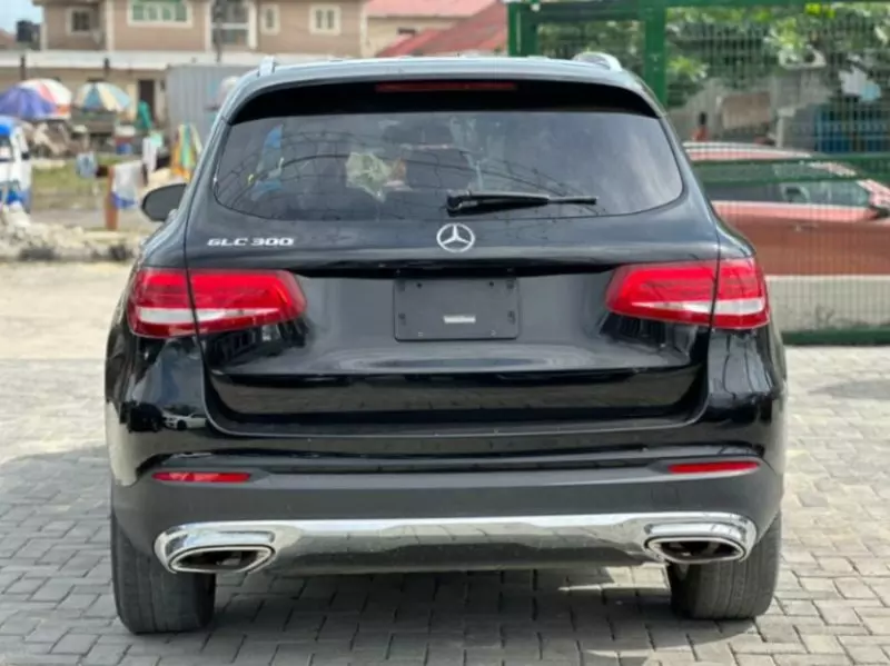 Mercedes-Benz GLC-Class   - 2017