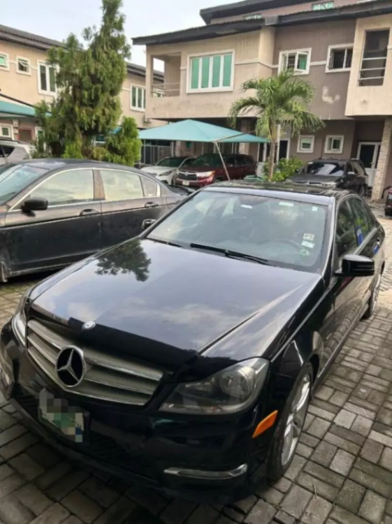 Mercedes-Benz C-Class   - 2012