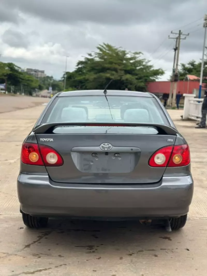 TOYOTA Corolla   - 2006