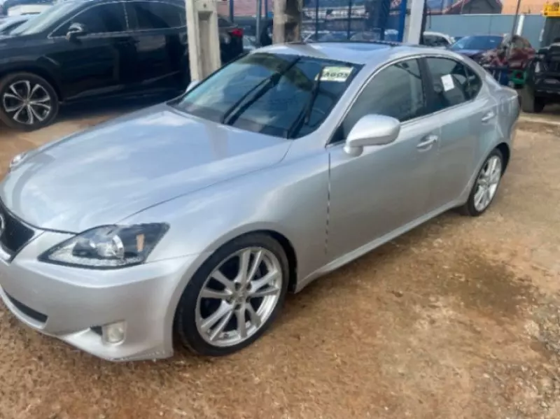Lexus IS - 2006