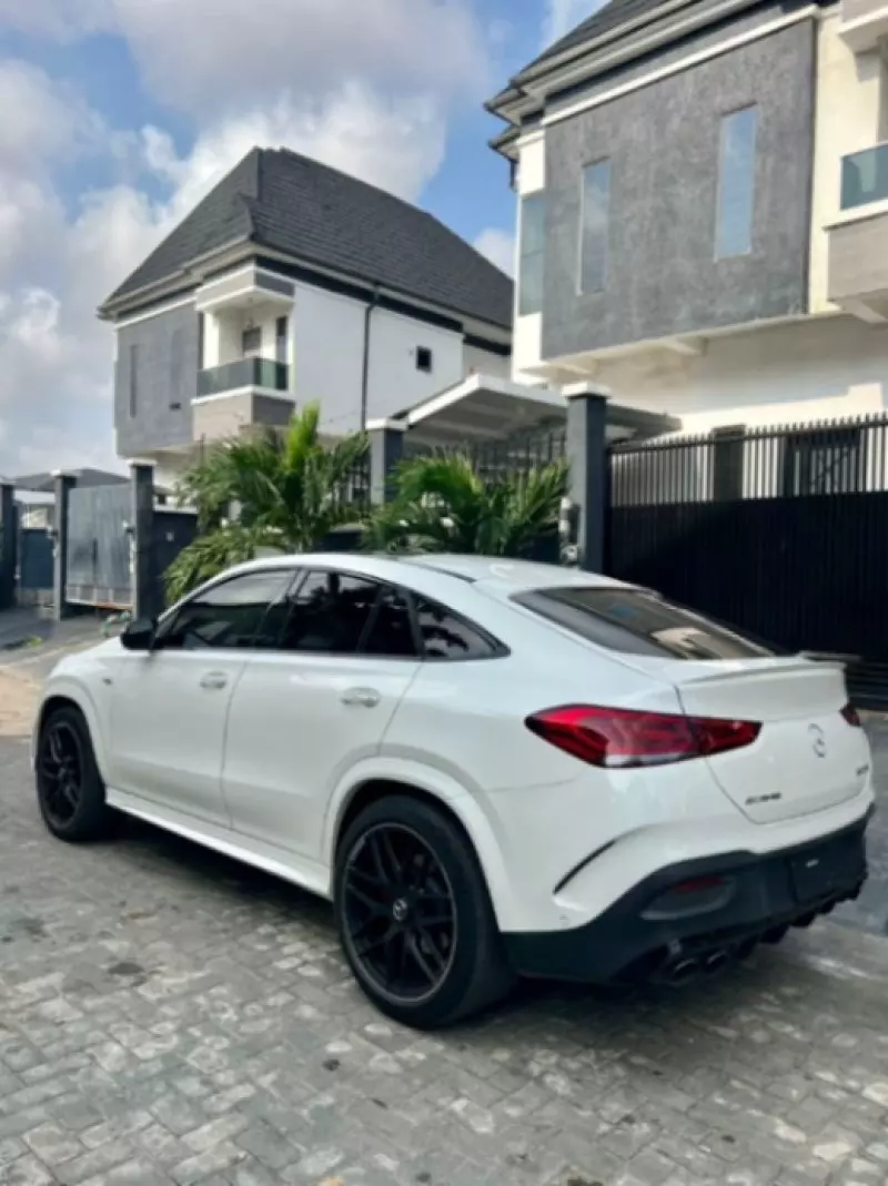 Mercedes-Benz GLE 53 AMG   - 2021
