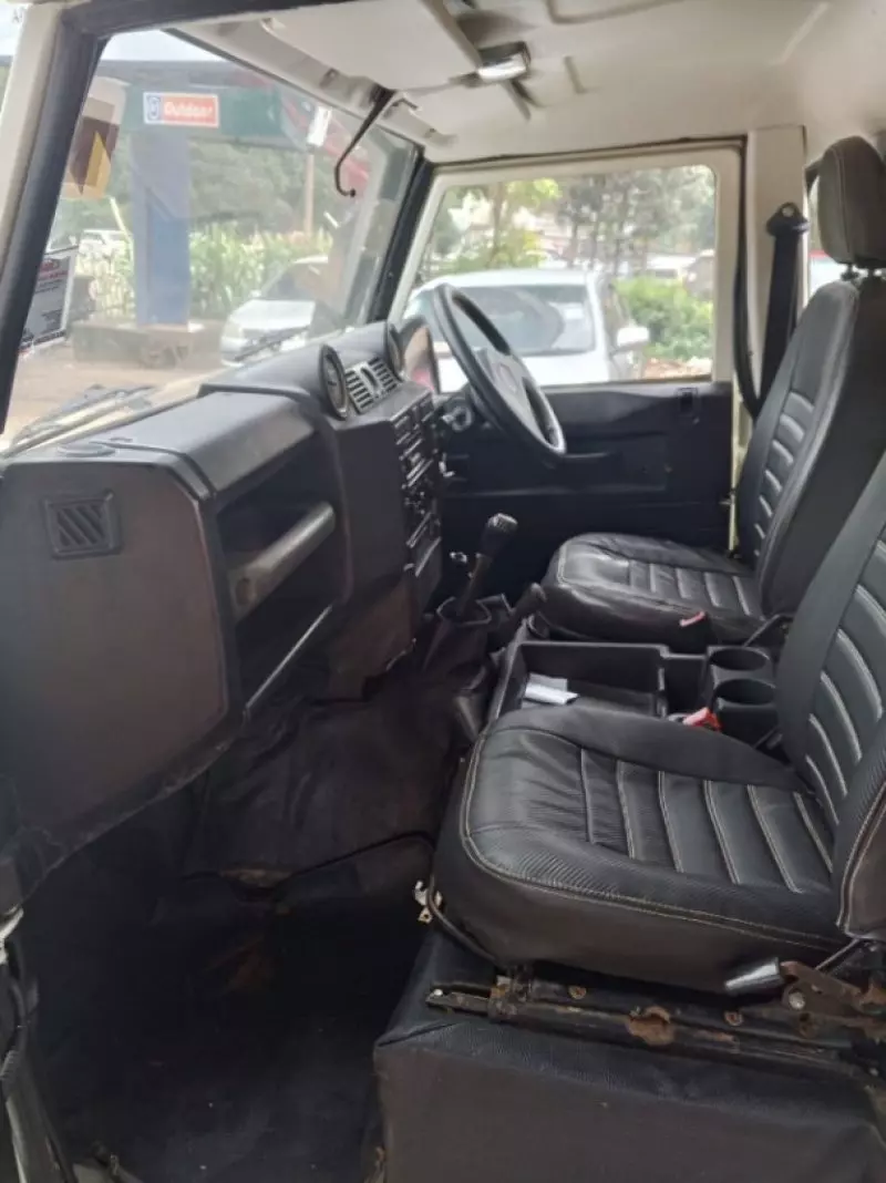 Land Rover Defender   - 2008