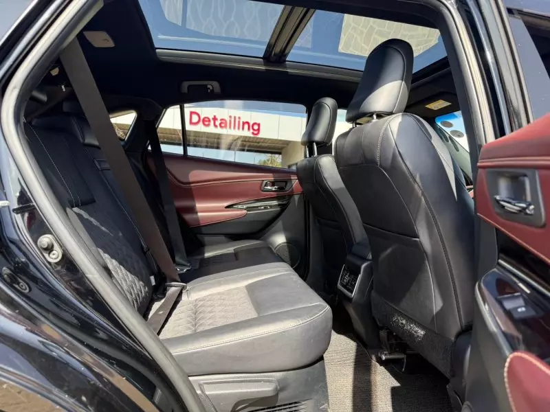Toyota Harrier   - 2018