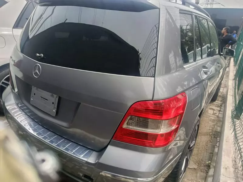 Mercedes-Benz GLK 350   - 2012