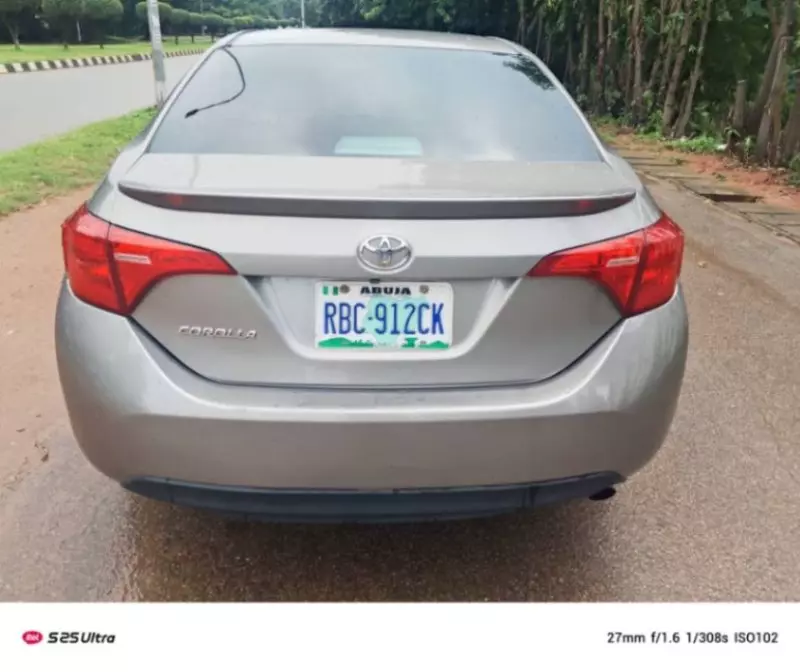 Toyota Corolla - 2013