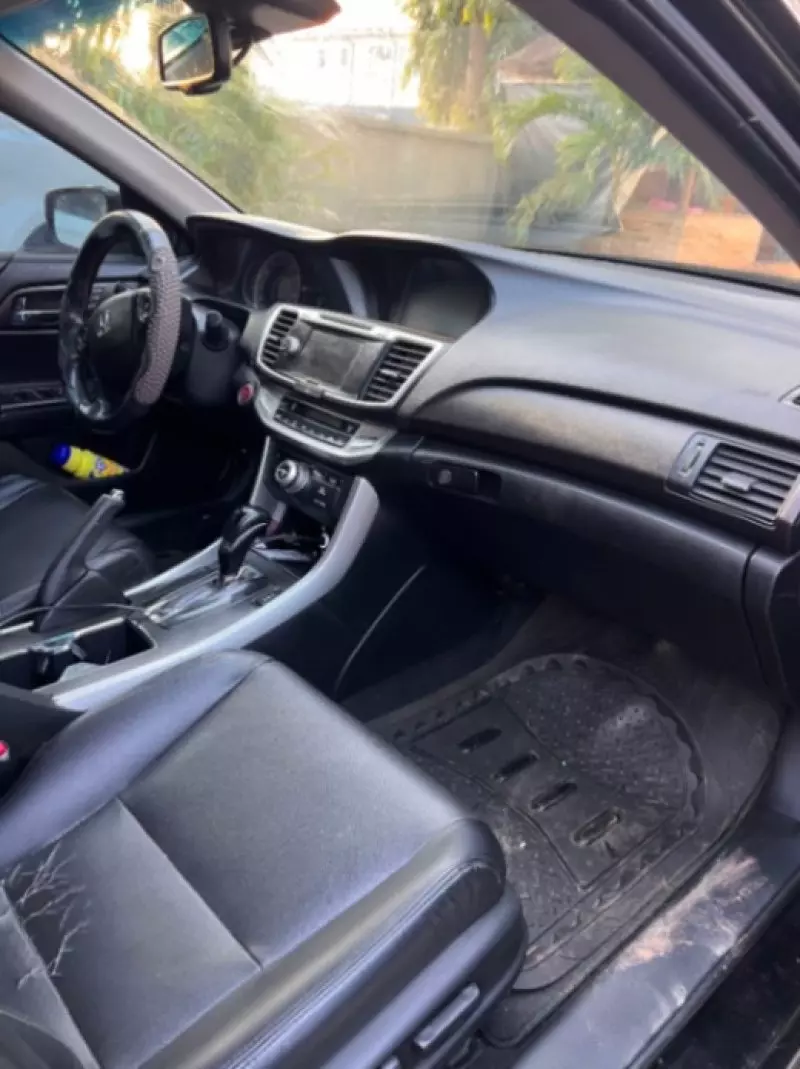 Honda Accord   - 2014