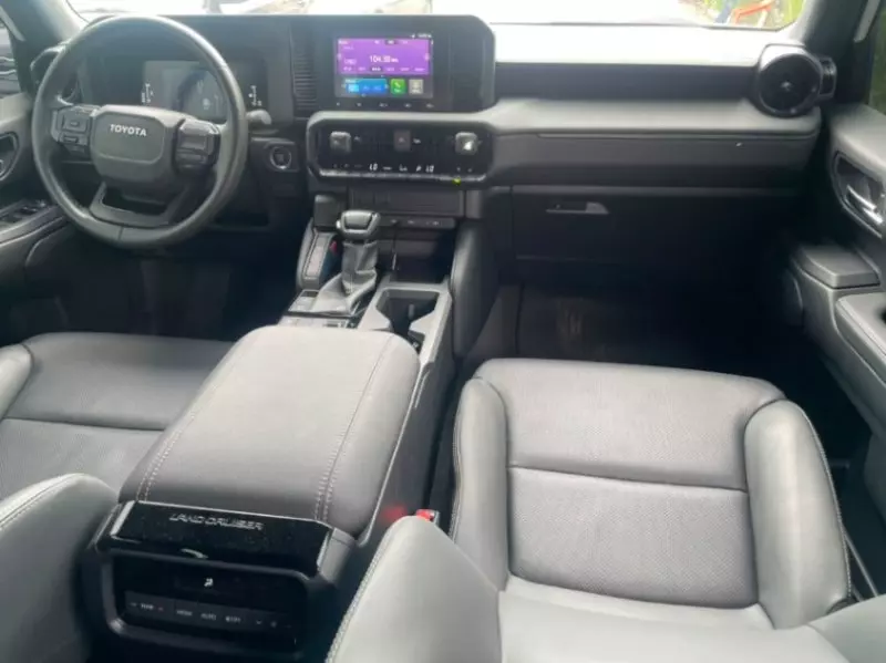 TOYOTA LANDCRUISER VXR   - 2025