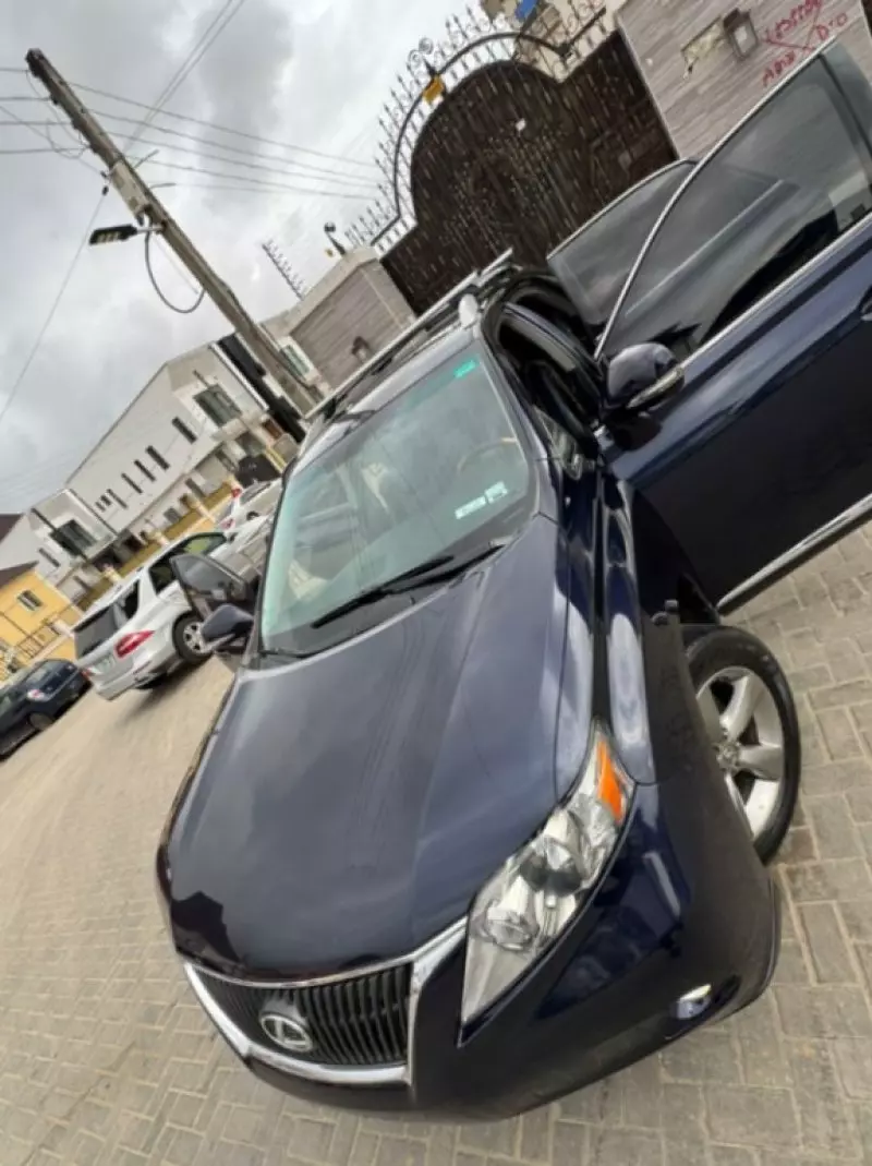 Lexus RX 350   - 2010