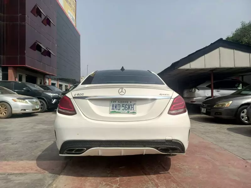 Mercedes-Benz C-Class   - 2016