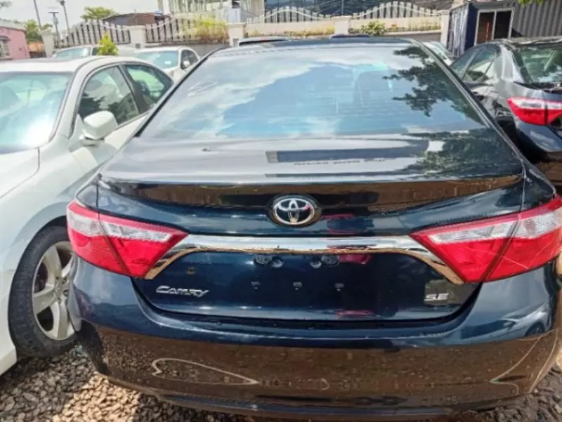 TOYOTA Camry   - 2016
