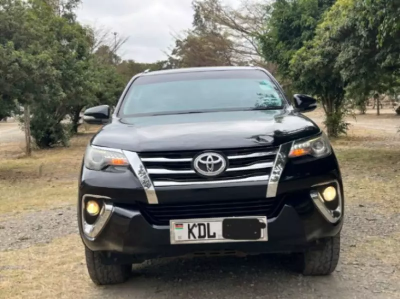 TOYOTA Fortuner   - 2016