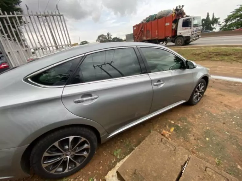TOYOTA Avalon   - 2018
