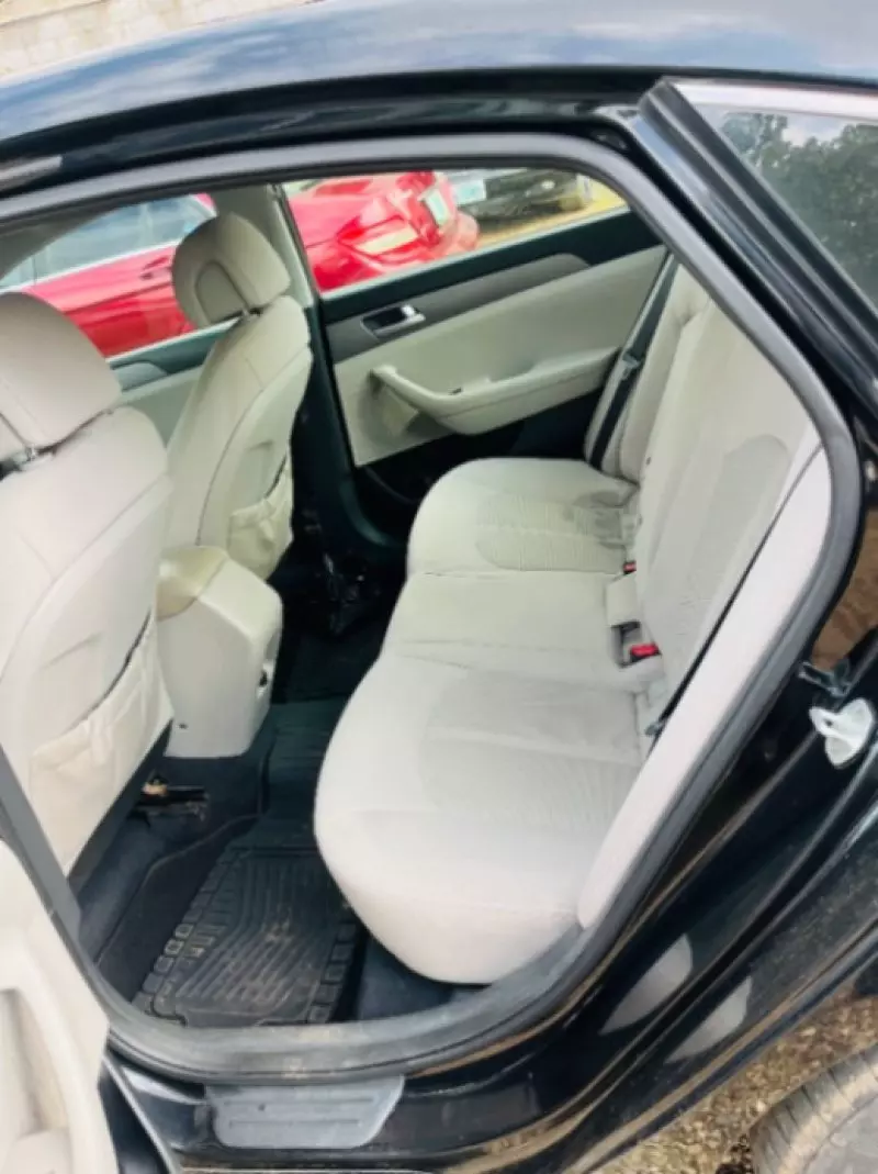 Hyundai Sonata   - 2015