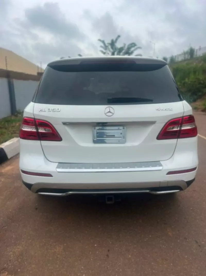 Mercedes-Benz ML-Class   - 2015