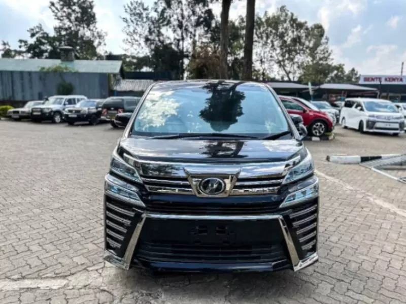 Toyota Vellfire    - 2018
