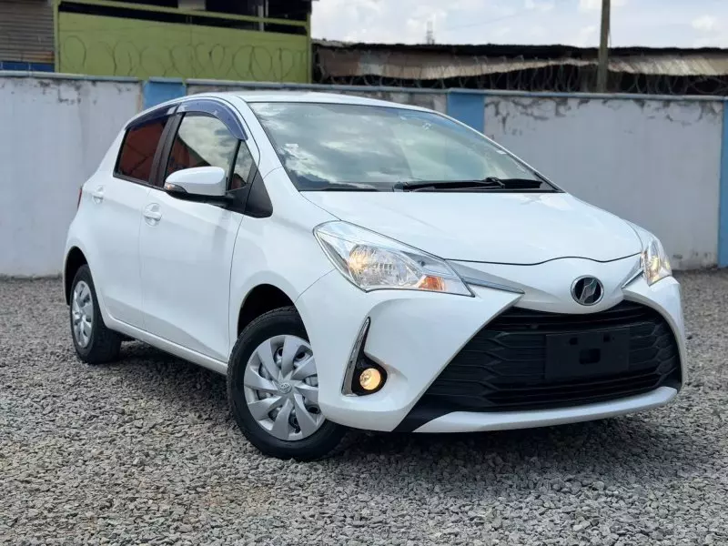 TOYOTA Vitz   - 2019
