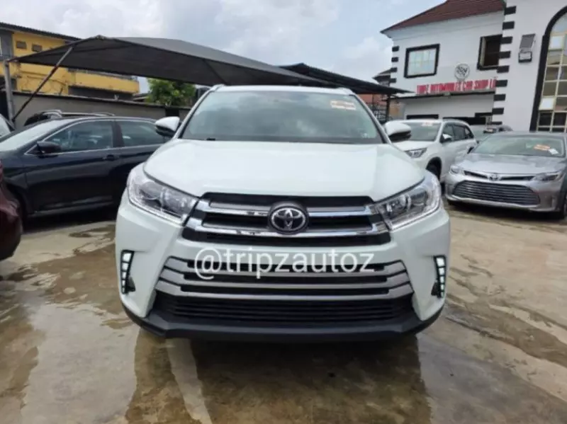 Toyota Highlander - 2014