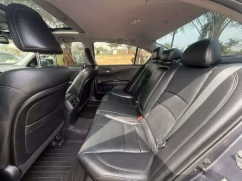 Honda Accord   - 2013