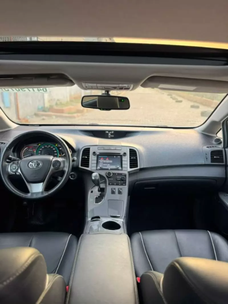 Toyota Venza   - 2016