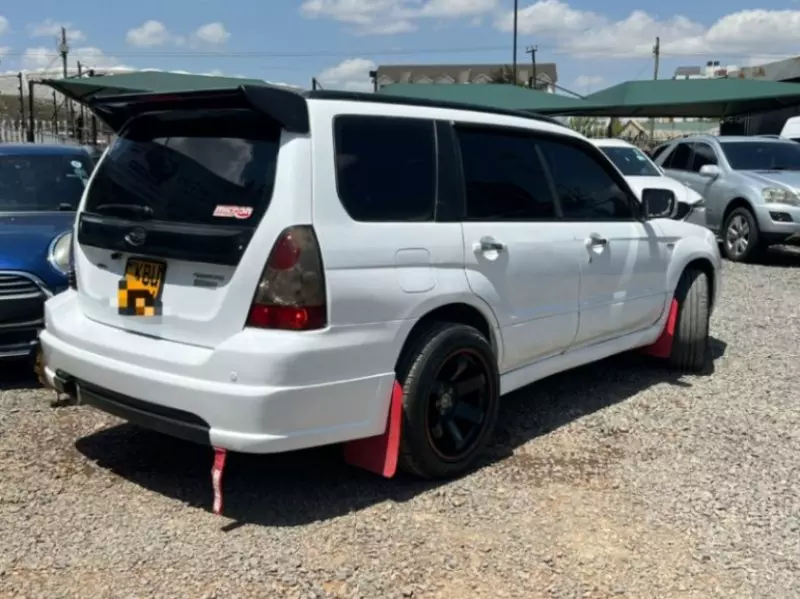 Subaru Forester   - 2006