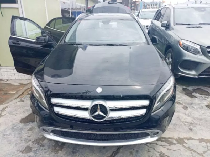 Mercedes-Benz GLA 250   - 2015