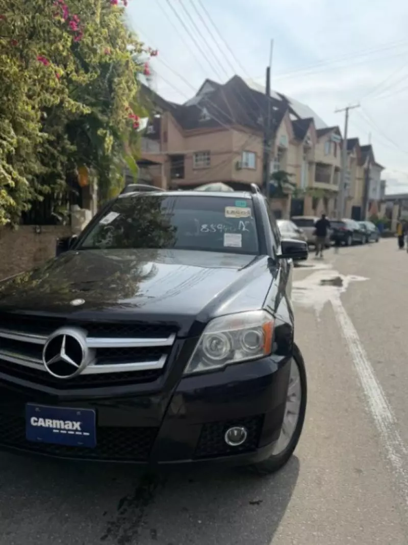 Mercedes-Benz GLK 350   - 2012
