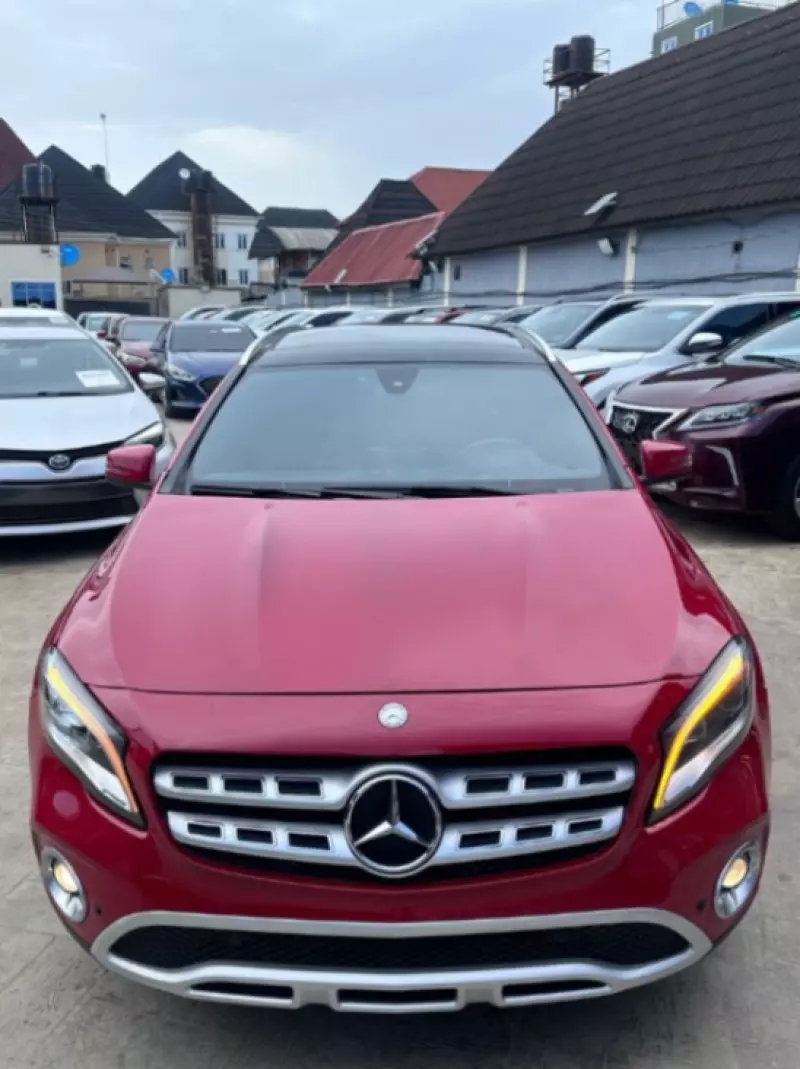 Mercedes-Benz GLA-Class   - 2019