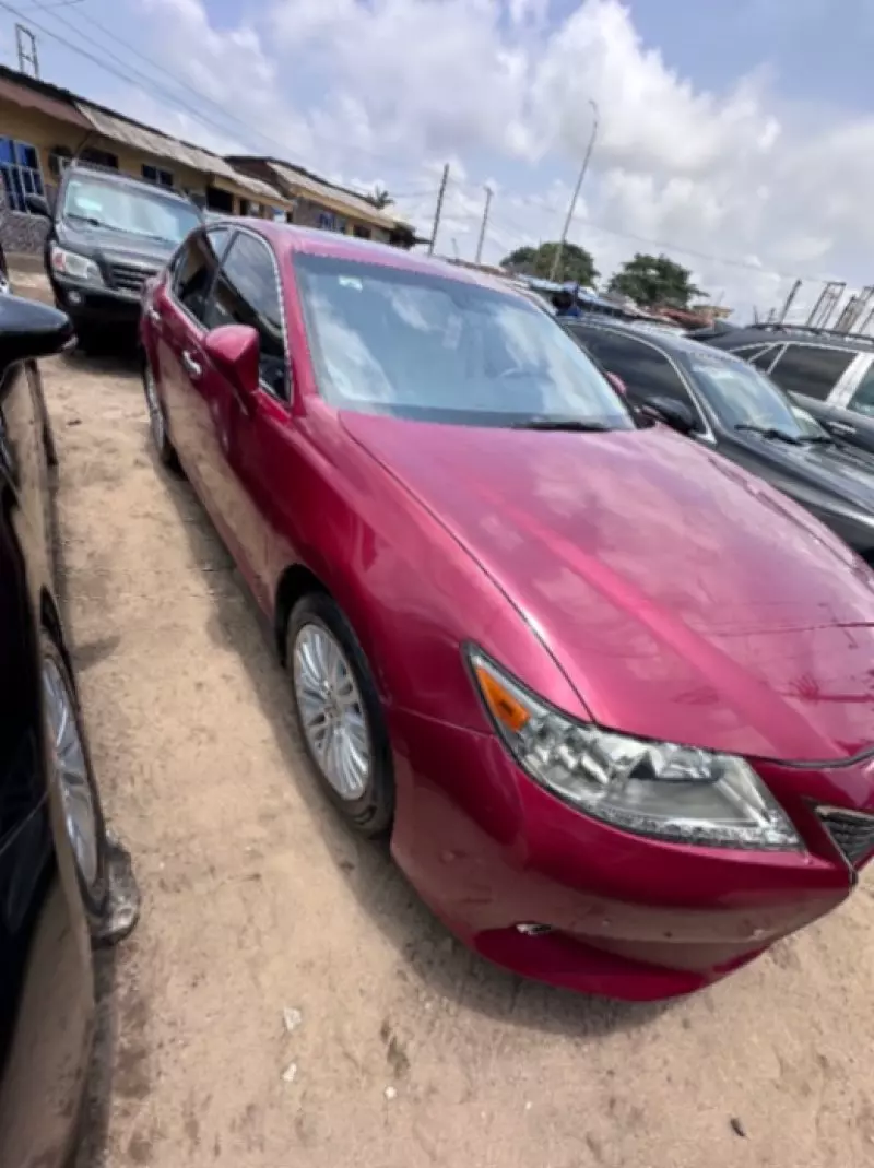 Lexus ES 350   - 2015
