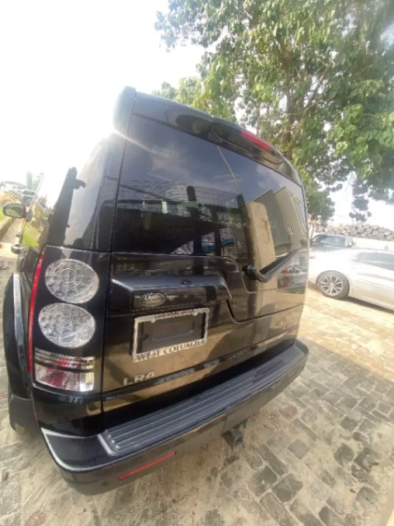 Land Rover Range Rover Velar   - 2016