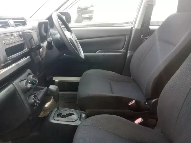 Toyota Succeed    - 2016