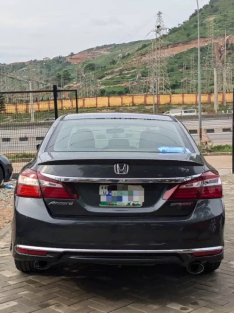 Honda Accord - 2014